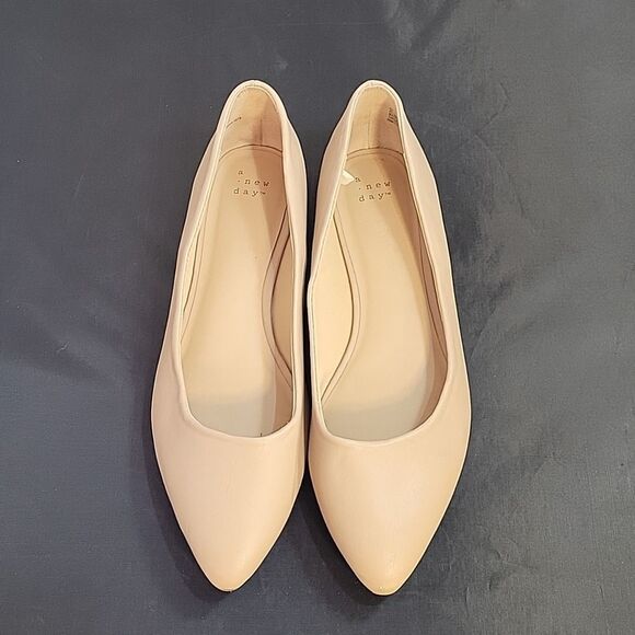 A.NEW DAY POINTED TOE SLIP-ON WOMEN"S FLAT SHOE - Picture 2 of 14